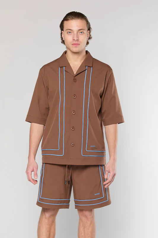 AINKER סט מכופתרת לקיץ בצבע חום