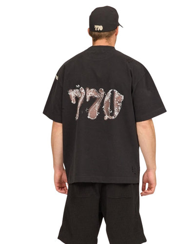 טישירט שחורה 770 YN
